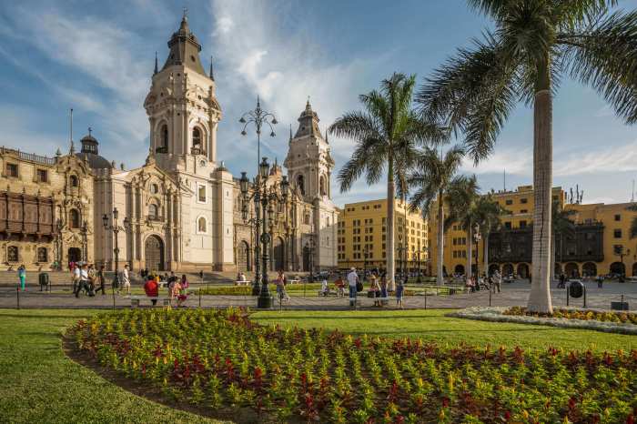 Ni arequipa ni callao son ciudades principales de perú.